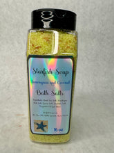Load image into Gallery viewer, Lemongrass and Coconut Bath Salts - 16 oz
