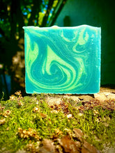 Load image into Gallery viewer, Aloe Vera &amp; Cucumber Bar Soap
